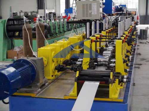 不銹鋼制管機(jī),鈦焊管制管機(jī),熱交換管制管機(jī),制管機(jī)廠家,飲用水管制管機(jī),排氣管制管機(jī),復(fù)合管制管機(jī),制管機(jī)模具,自來水管制管機(jī),制管機(jī)價(jià)格,專業(yè)制管機(jī),制管機(jī)