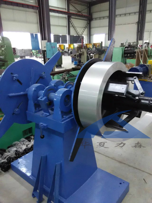 不銹鋼制管機(jī),制管設(shè)備,鈦管設(shè)備,復(fù)合管制管機(jī) 不銹鋼制管機(jī),制管設(shè)備,鈦管設(shè)備,復(fù)合管制管機(jī)